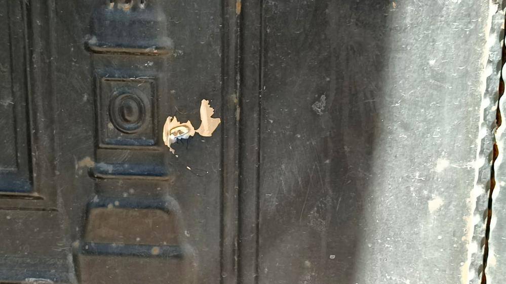 Babaya tokat atan şahsın iş yeri kurşunlandı 4